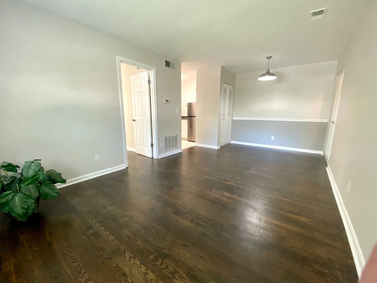 2600 Le Blanc Ct. - Photo 5 of 27