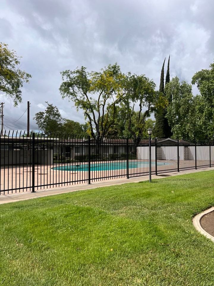 2700 Macdougal St #12 - Photo 2 of 12