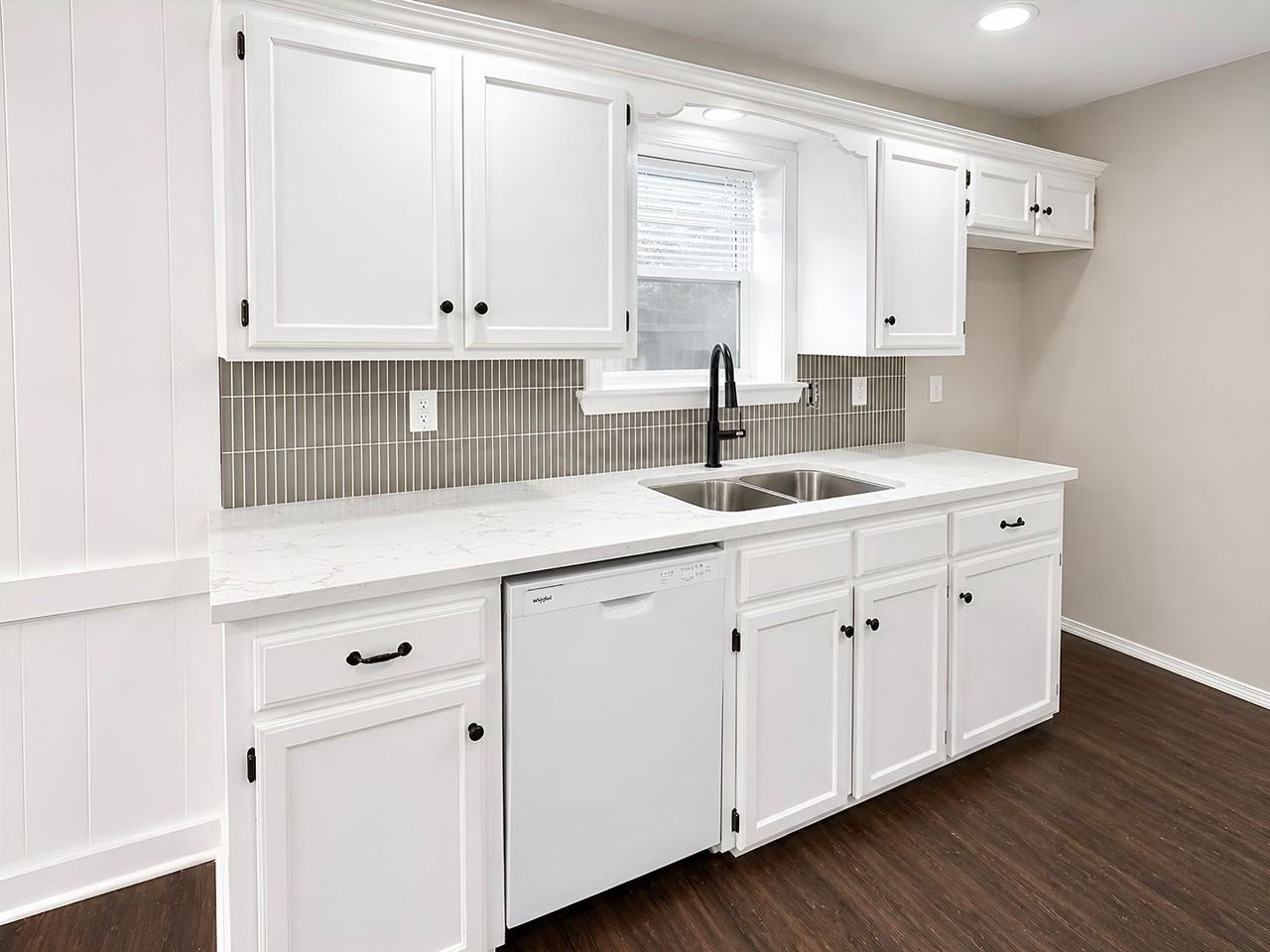 11524 S Franklin Ave - Photo 7 of 21