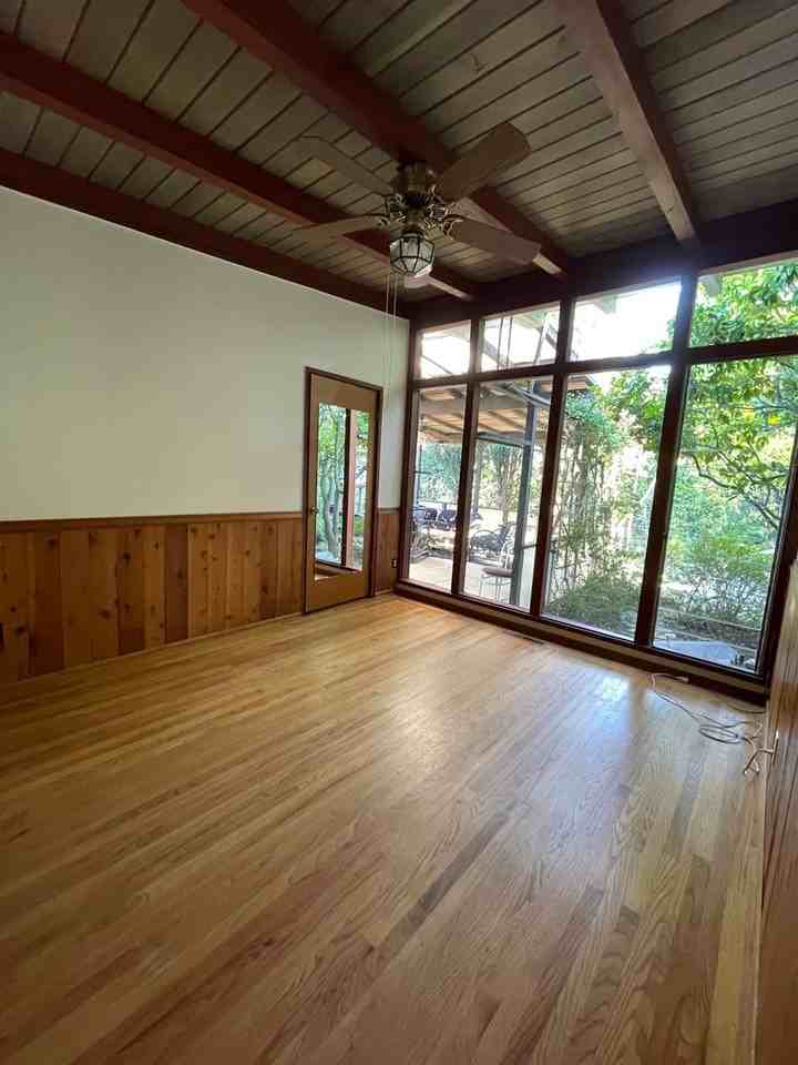 6 Villa Pl - Photo 7 of 21