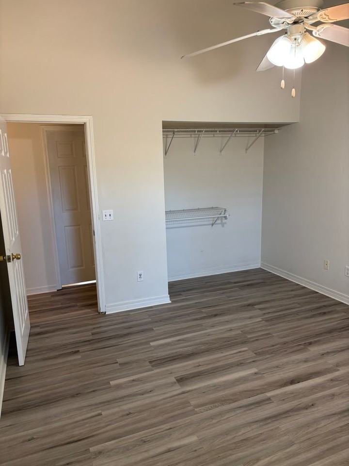 7145 Eight Mile Creek Rd - Photo 3 of 16