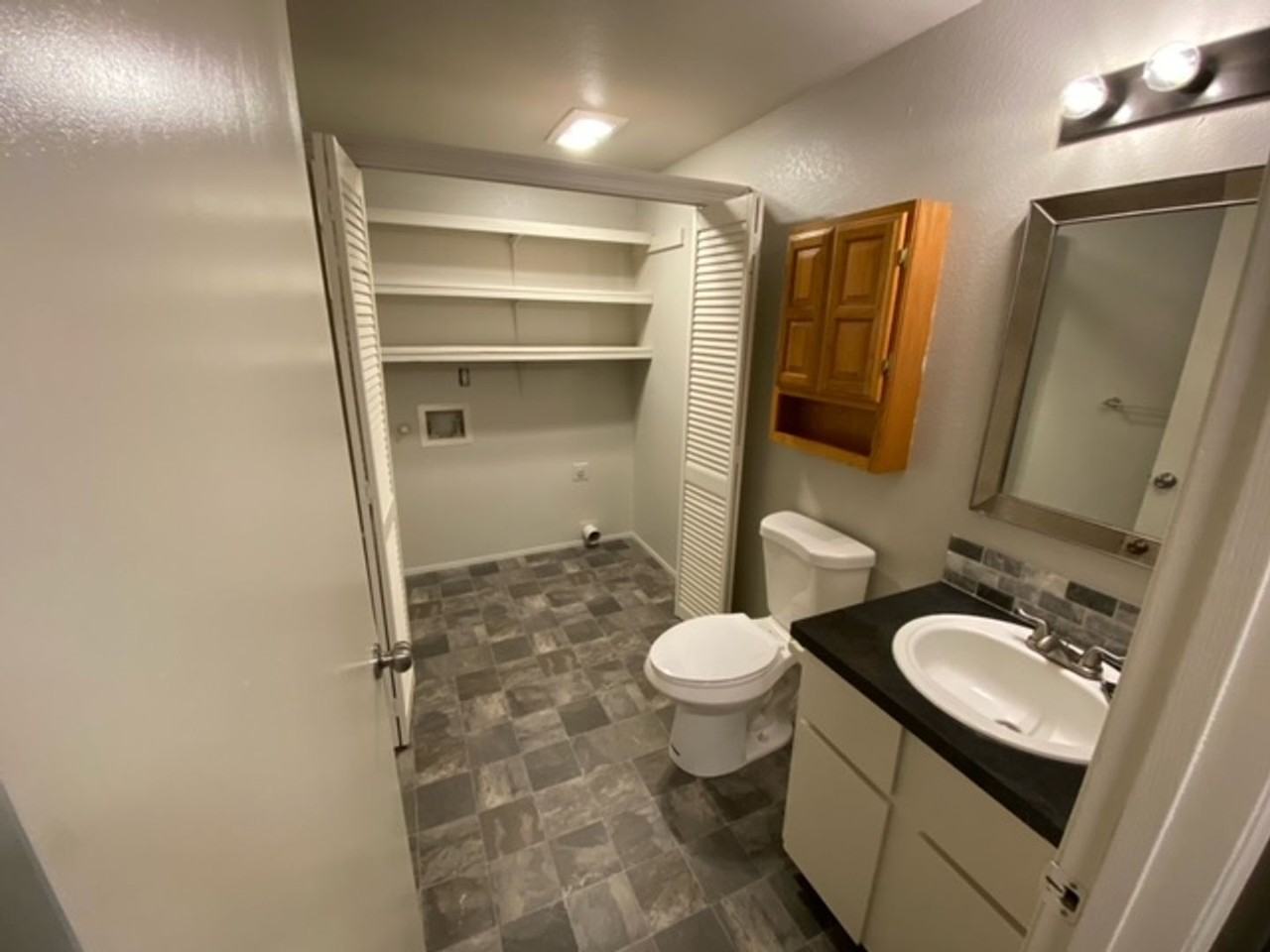 6103 Carmel Ln Se - Photo 5 of 25