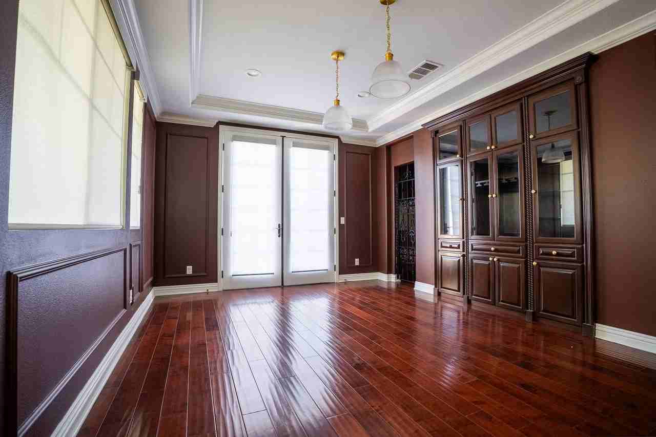 14432 Bethany Ave - Photo 6 of 50