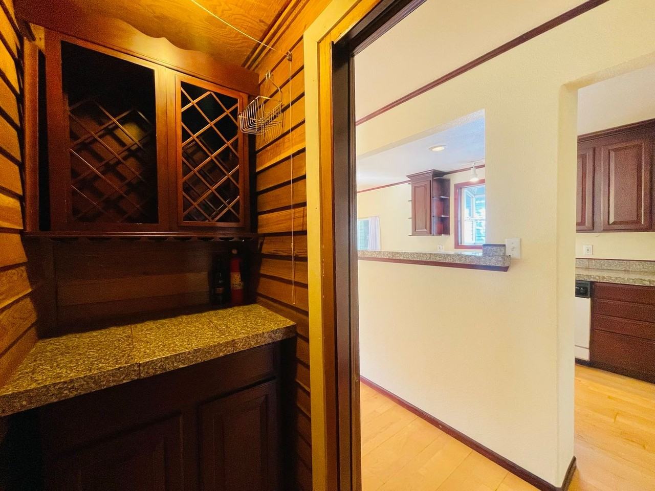 200 27th Ave E - Photo 7 of 26