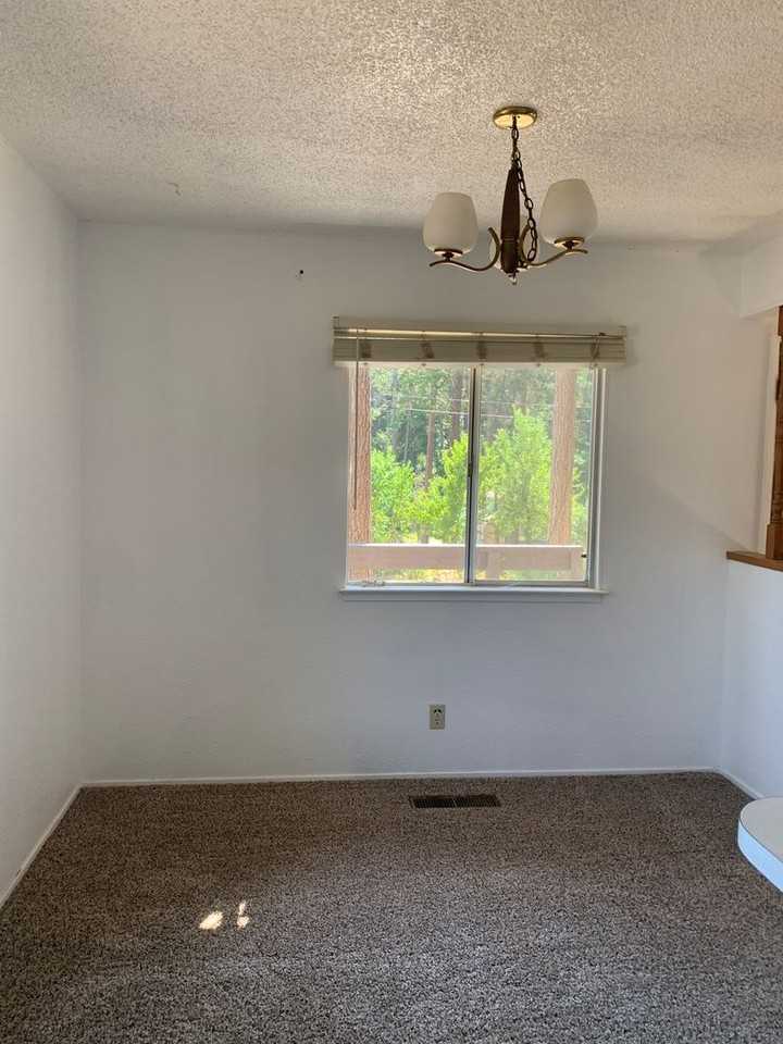 14107 Norwich Cir - Photo 5 of 35