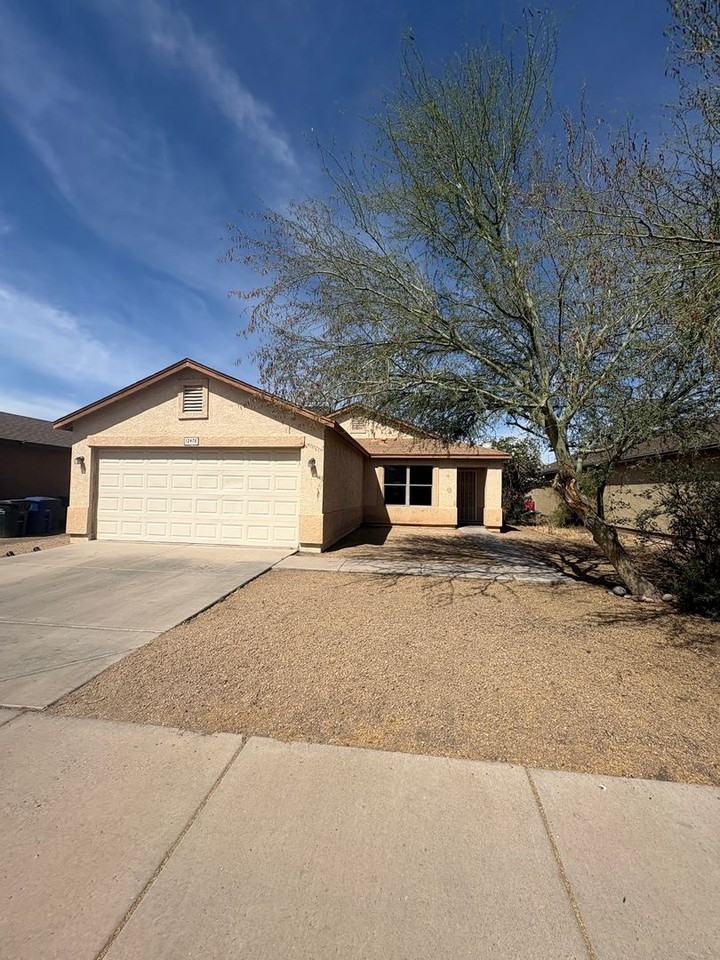 12478 N Pablo St - Photo 2 of 30