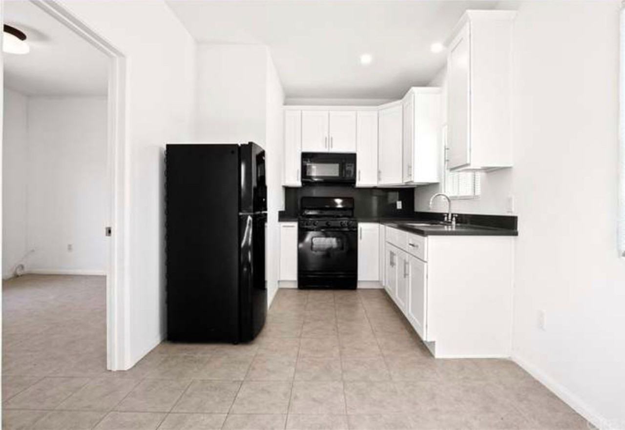 12609 Norris Ave - Photo 5 of 11