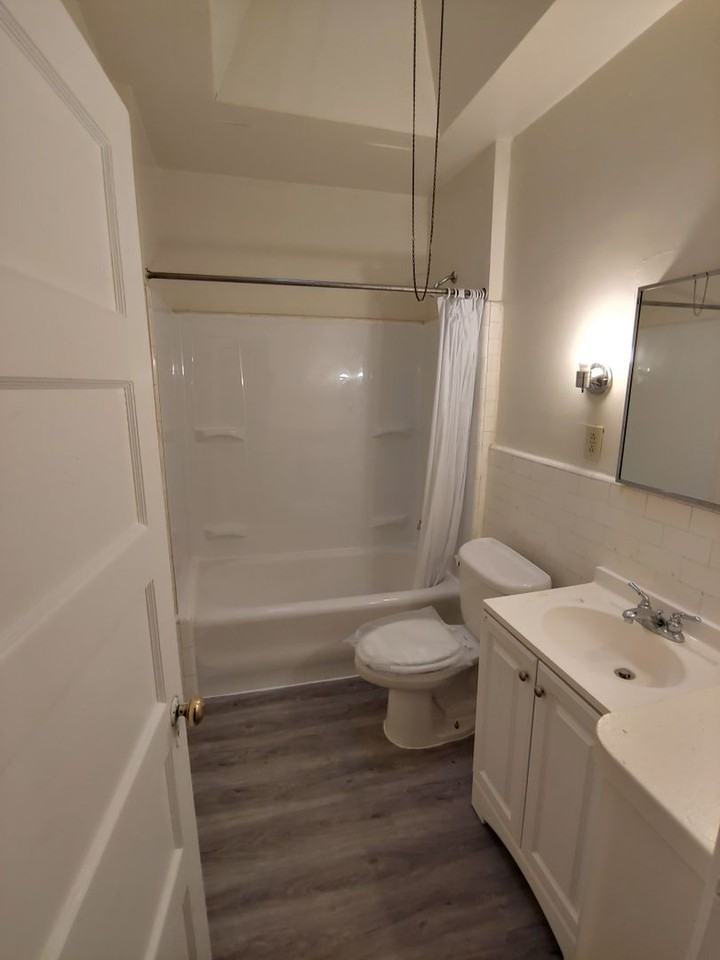 5903 N Mascher St - Photo 6 of 11