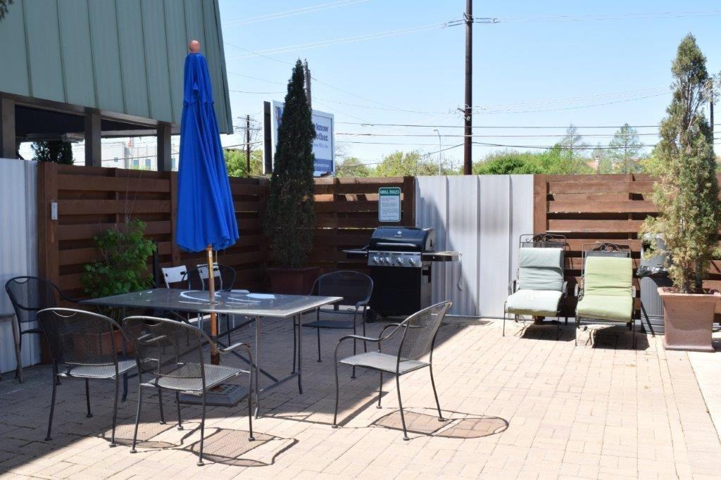 3815 Guadalupe St #207 - Photo 2 of 18