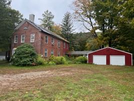 featured image of 363 Main St