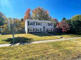 featured image of 5516 Hasbrook Dr