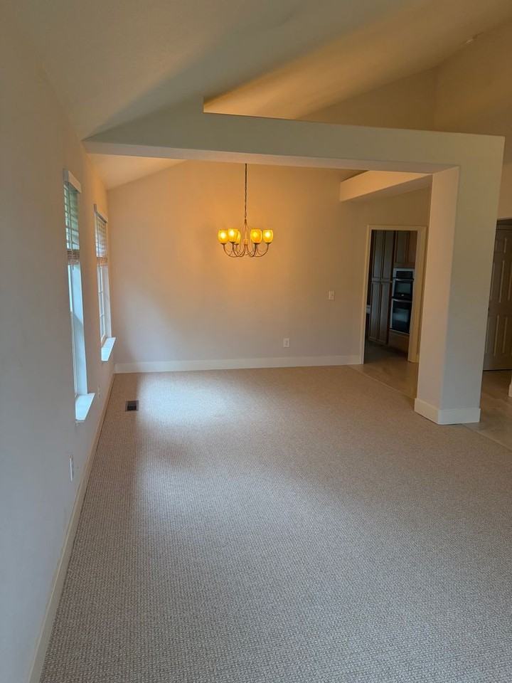 1245 Honeybrook Pl - Photo 3 of 21