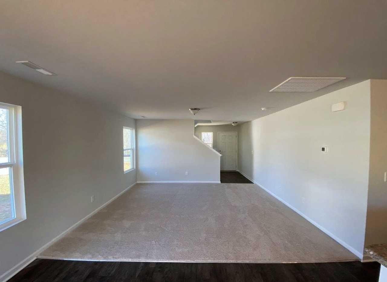 4018 Gibb Ct - Photo 7 of 21