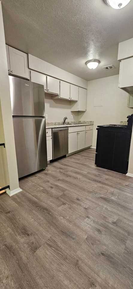 10160 W 59th Ave #3 - Photo 7 of 39