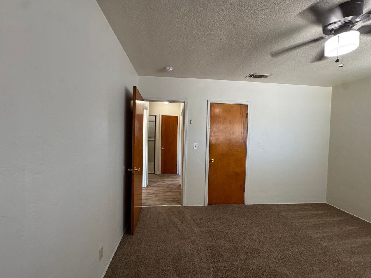 2426 E Dayton Ave - Photo 7 of 15