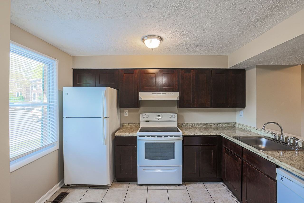 2509 Merrick Ct - Photo 4 of 25