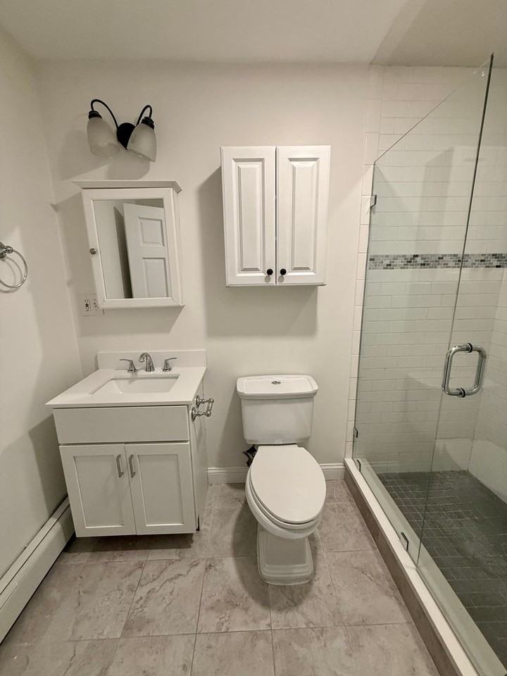 335 Meridian St - Photo 7 of 13