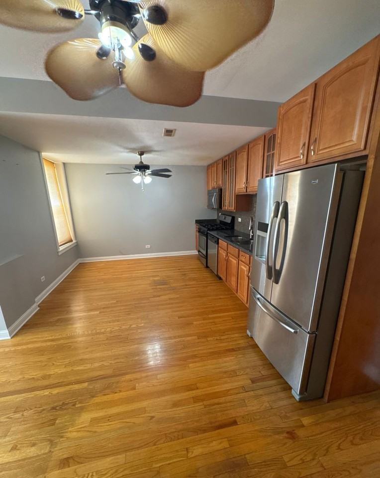 1540 E 67th Pl - Photo 4 of 14