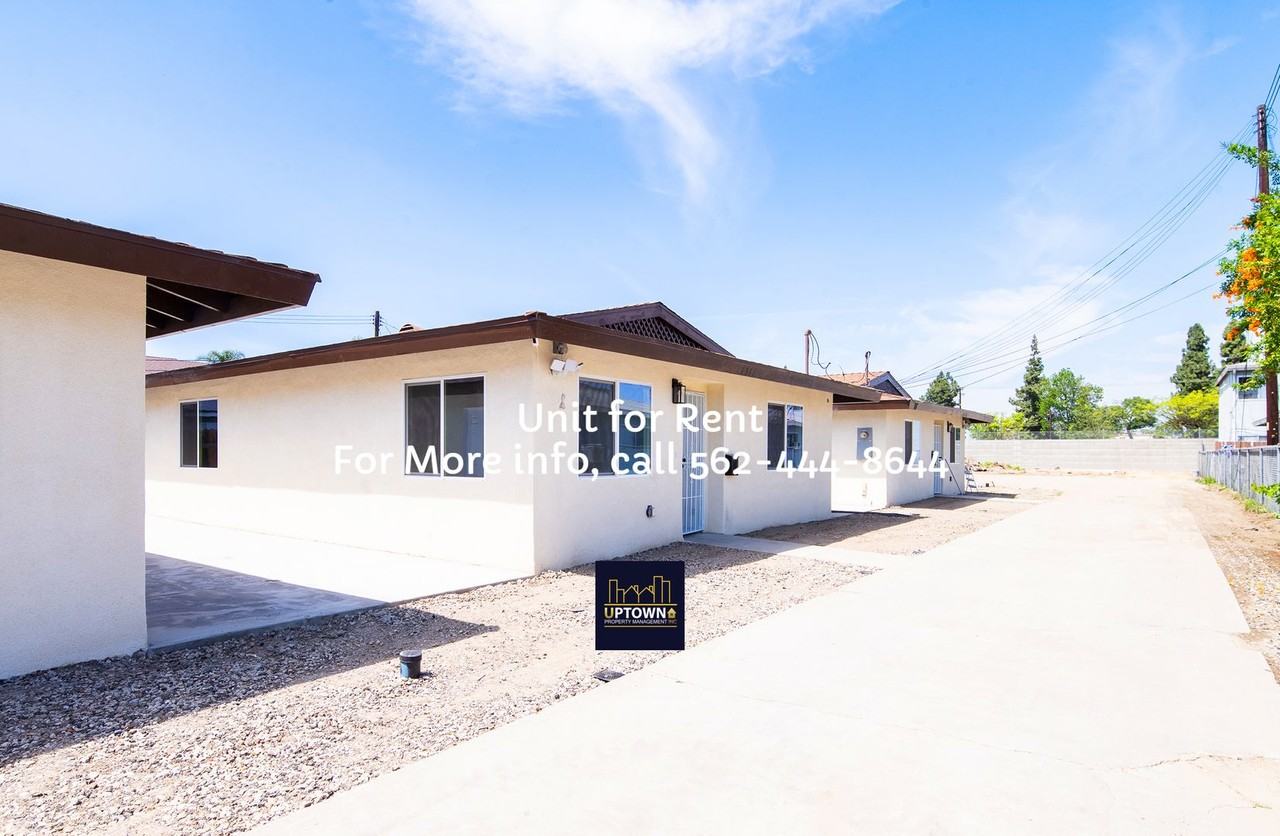 7317 Richfield St - Photo 2 of 15