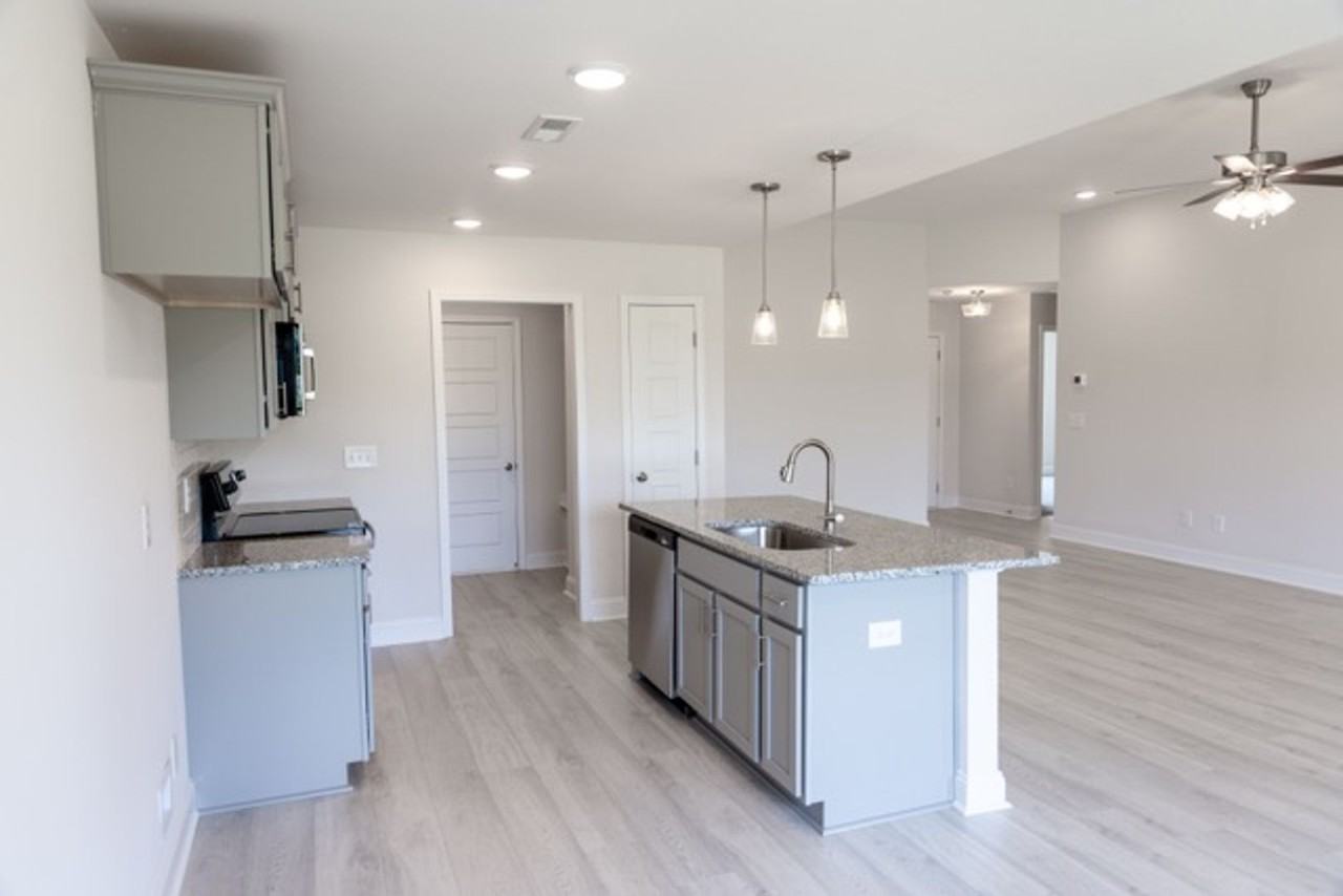 488 Ayden Ln - Photo 7 of 20