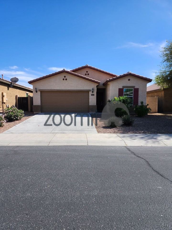 10781 W Avenida Del Rey - Photo 2 of 40