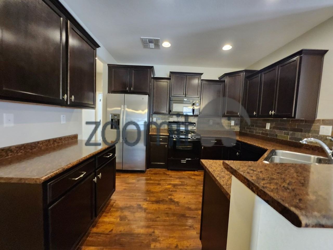 10781 W Avenida Del Rey - Photo 6 of 40