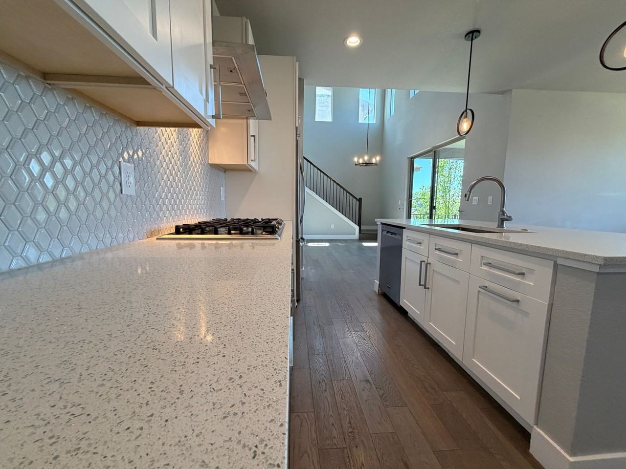 22561 E Hinsdale Ave - Photo 7 of 47