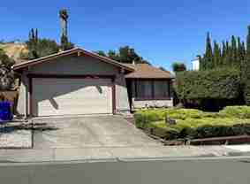 226 Sparrow Dr - Photo 1 of 1