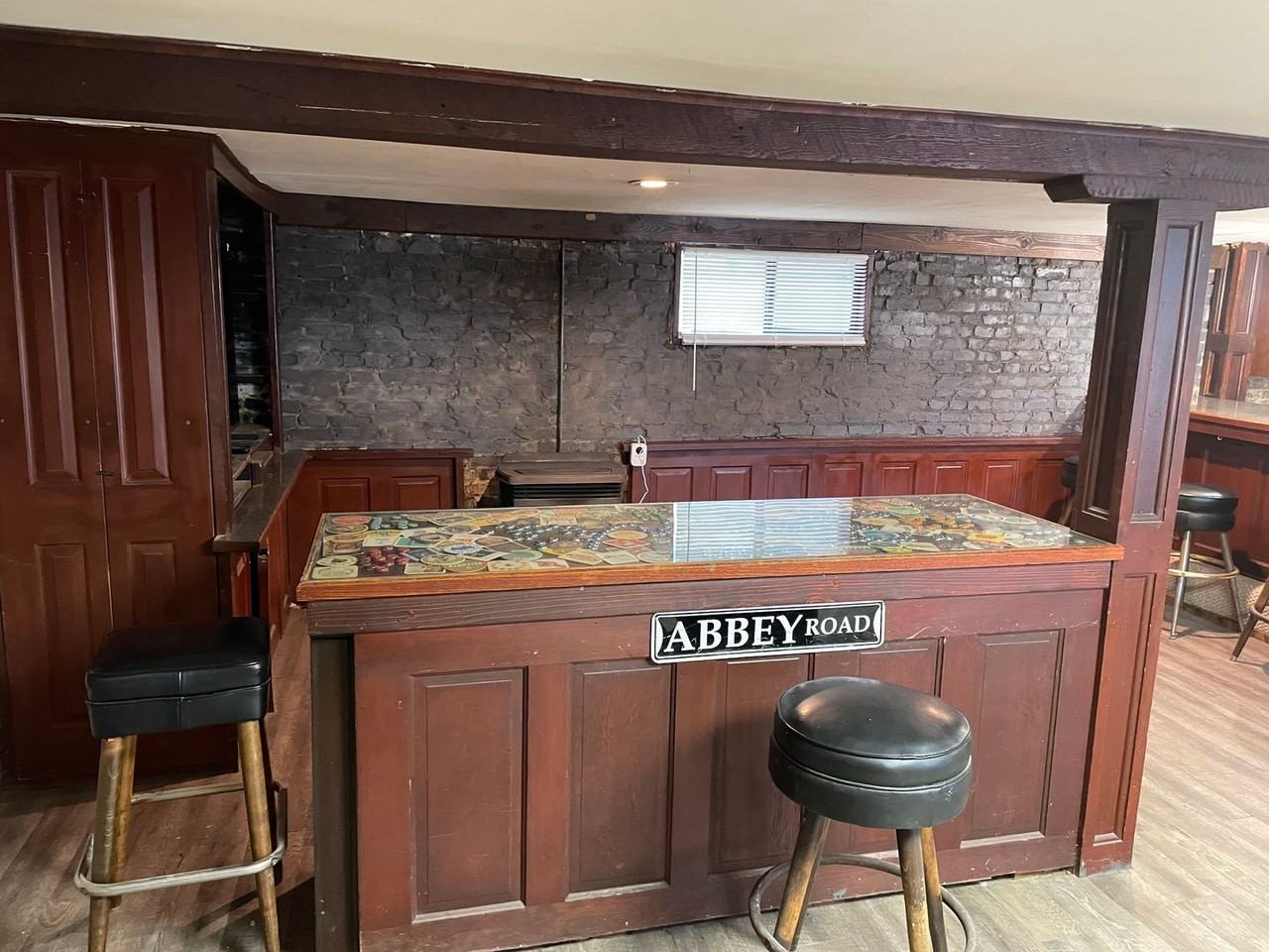 1714 33rd St - Photo 3 of 11