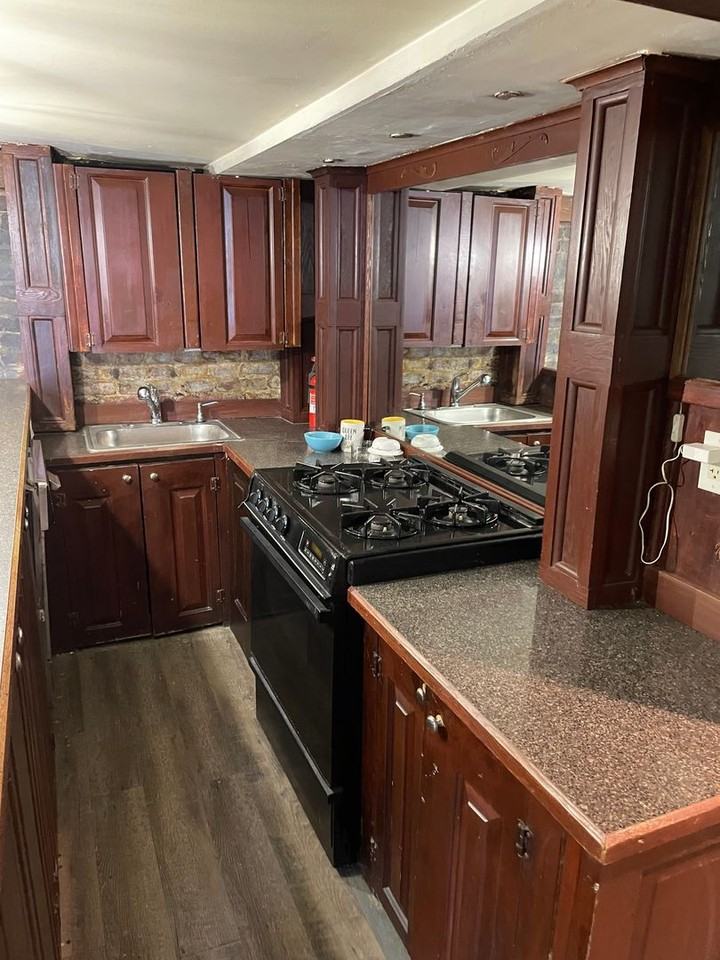 1714 33rd St - Photo 7 of 11