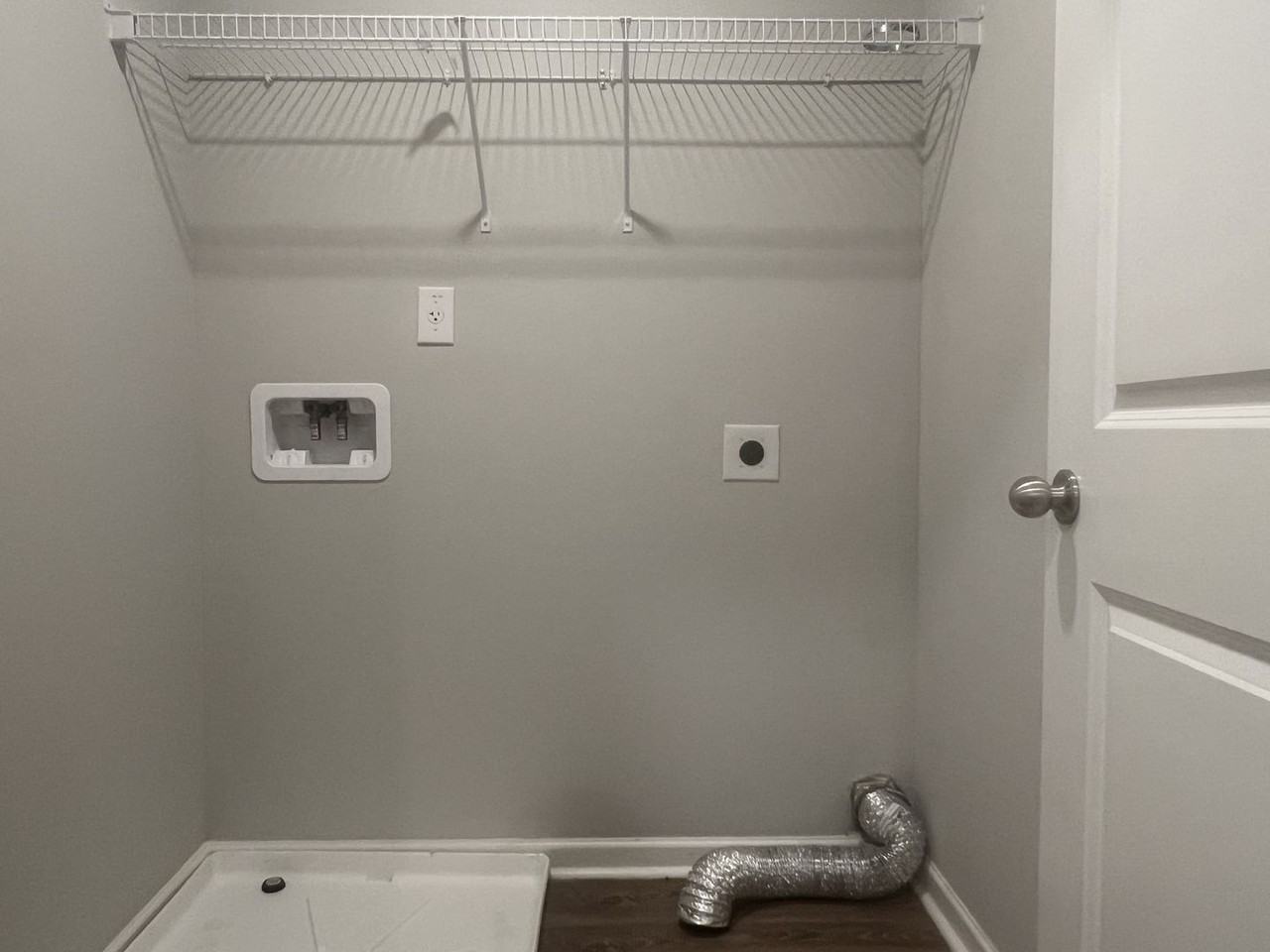 431 Camella Cir - Photo 7 of 30