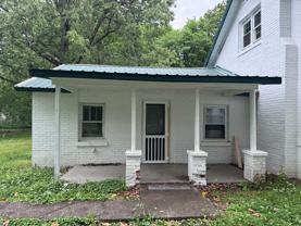 922 S 27th St - Photo 1 of 1