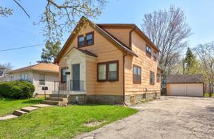 featured image of 916 S Webster St