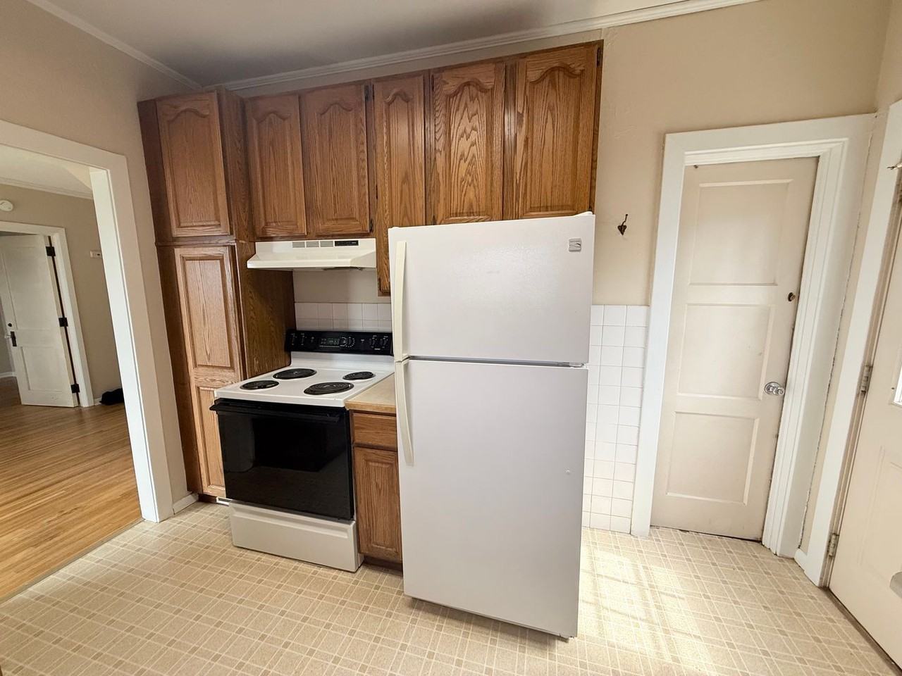 1638 9th St N - Photo 6 of 24