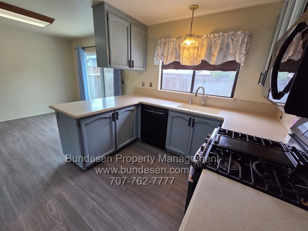 7453 Maximillian Pl - Photo 5 of 20