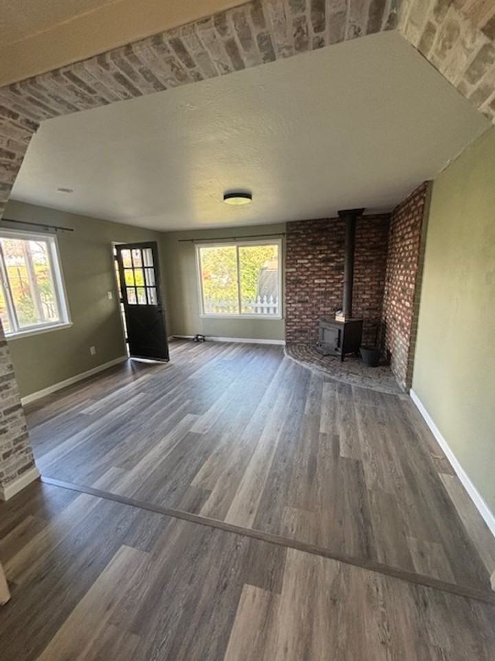 9885 9885 Maiden Ln - Photo 2 of 16