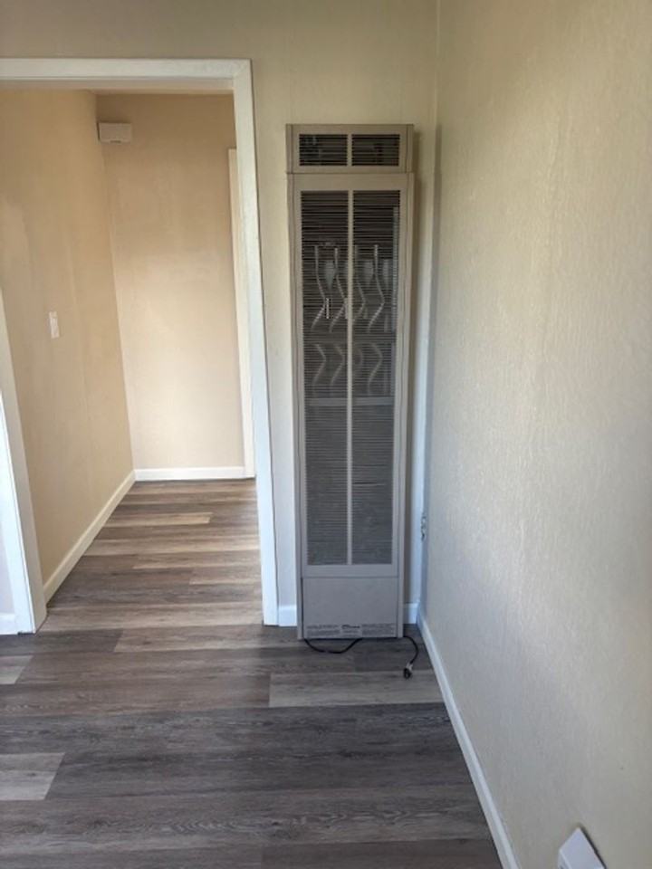 9885 9885 Maiden Ln - Photo 5 of 16