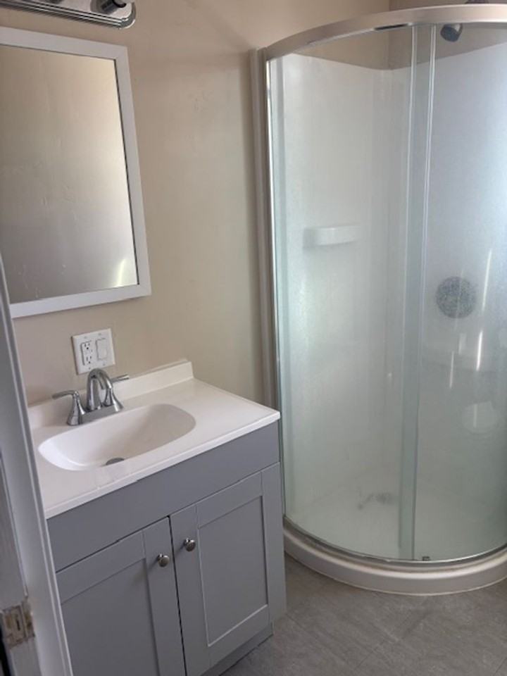 9885 9885 Maiden Ln - Photo 6 of 16