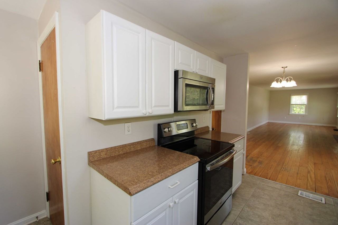 859 Loveland Miamiville Rd - Photo 6 of 25