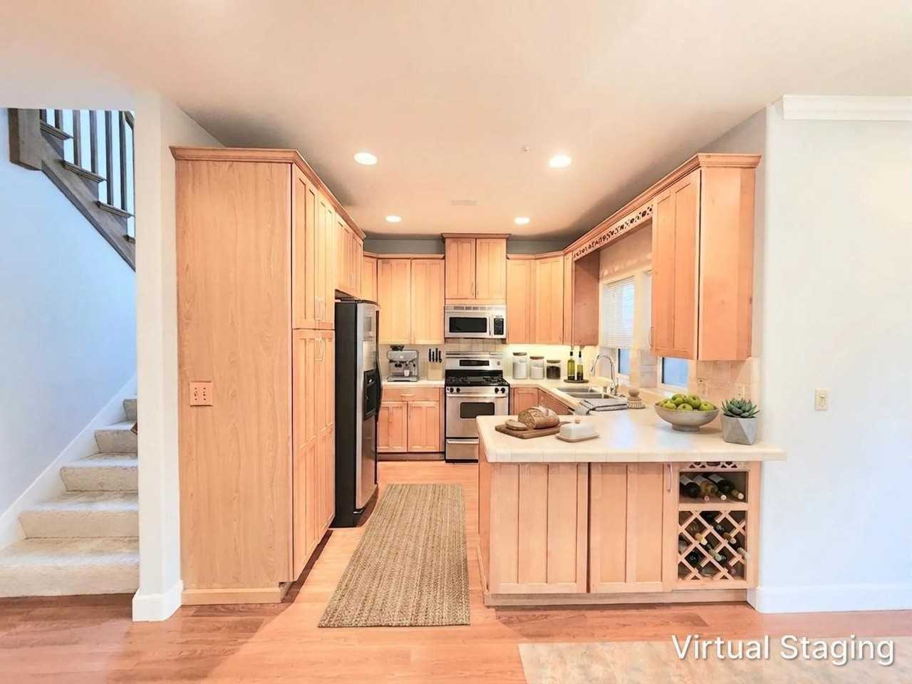 614 1st Ave - Photo 3 of 32