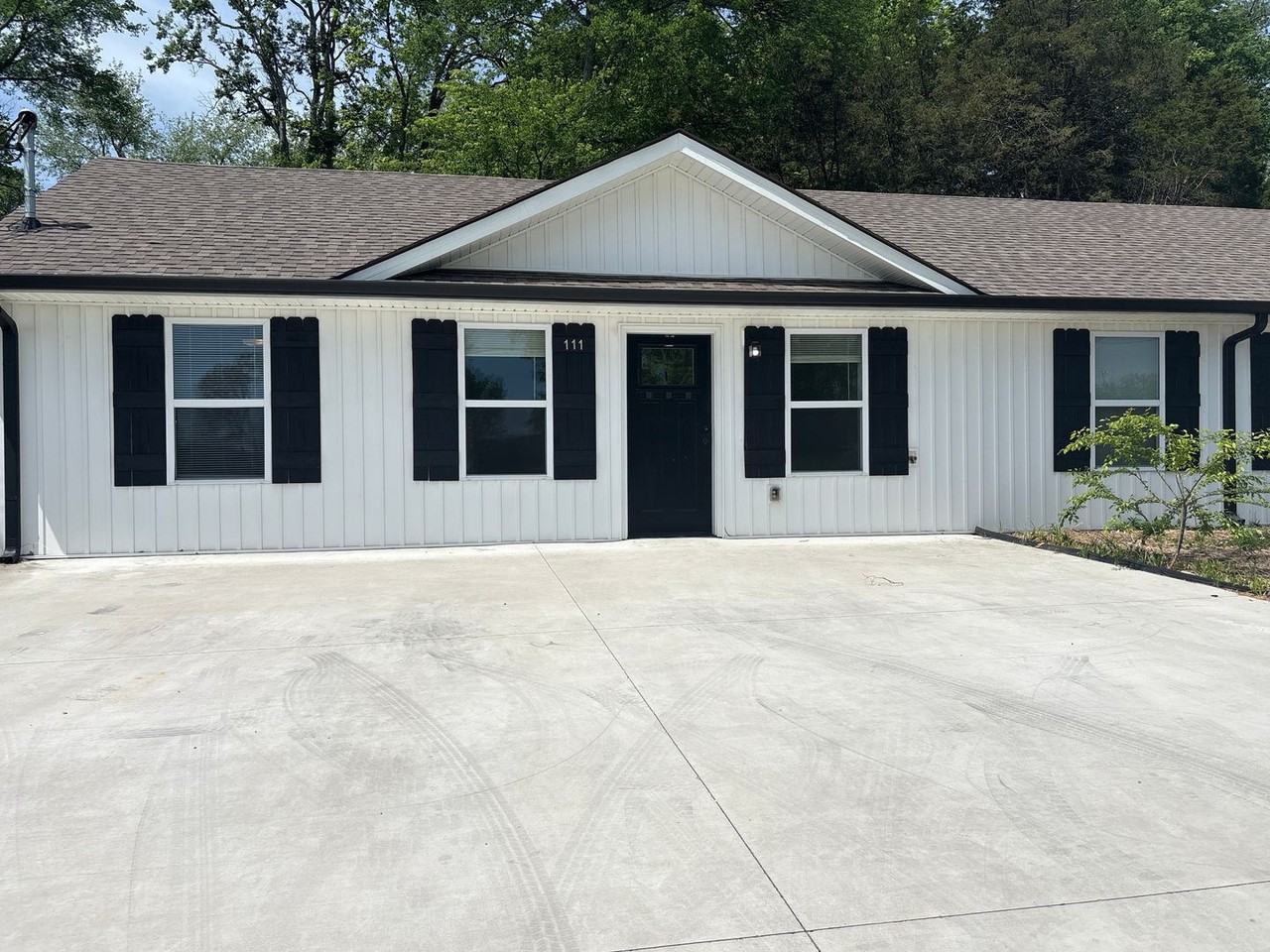 111 W End Ave - Photo 2 of 23