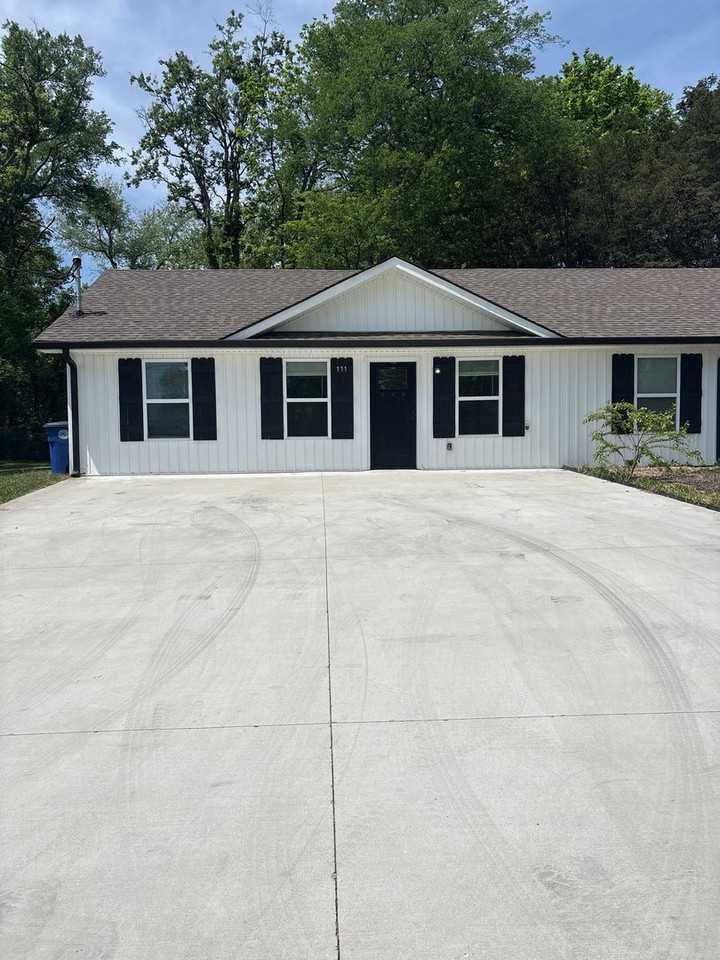 111 W End Ave - Photo 3 of 23