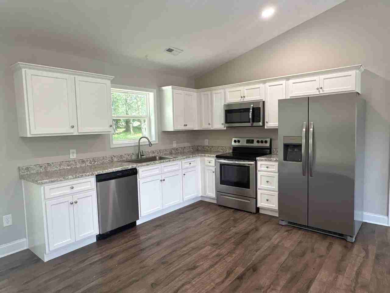 111 W End Ave - Photo 7 of 23