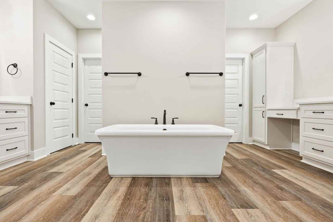 1771 Hanson St - Photo 4 of 13