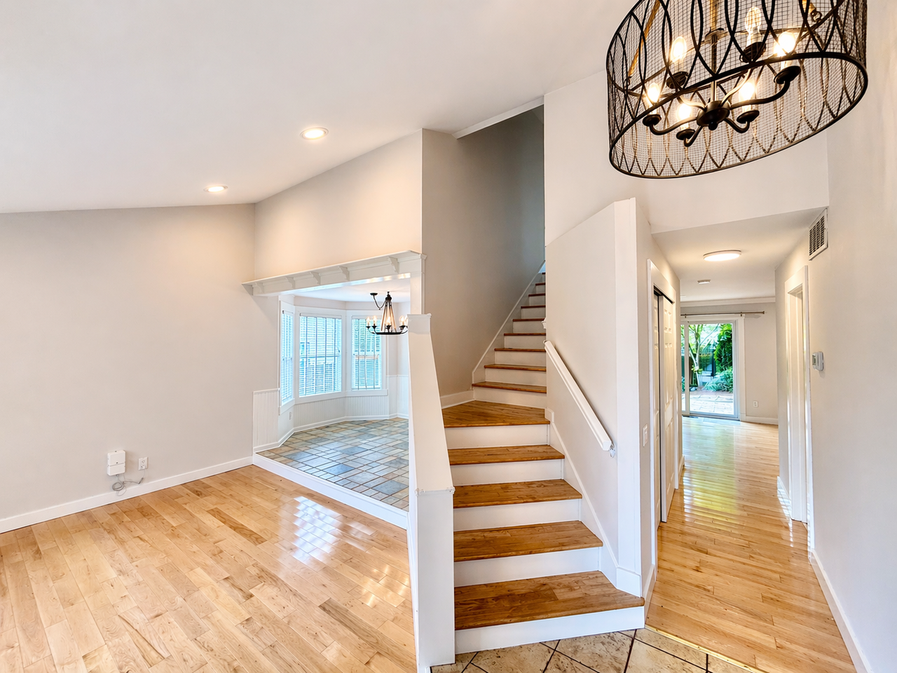 12814 Ne 101st Pl - Photo 6 of 33