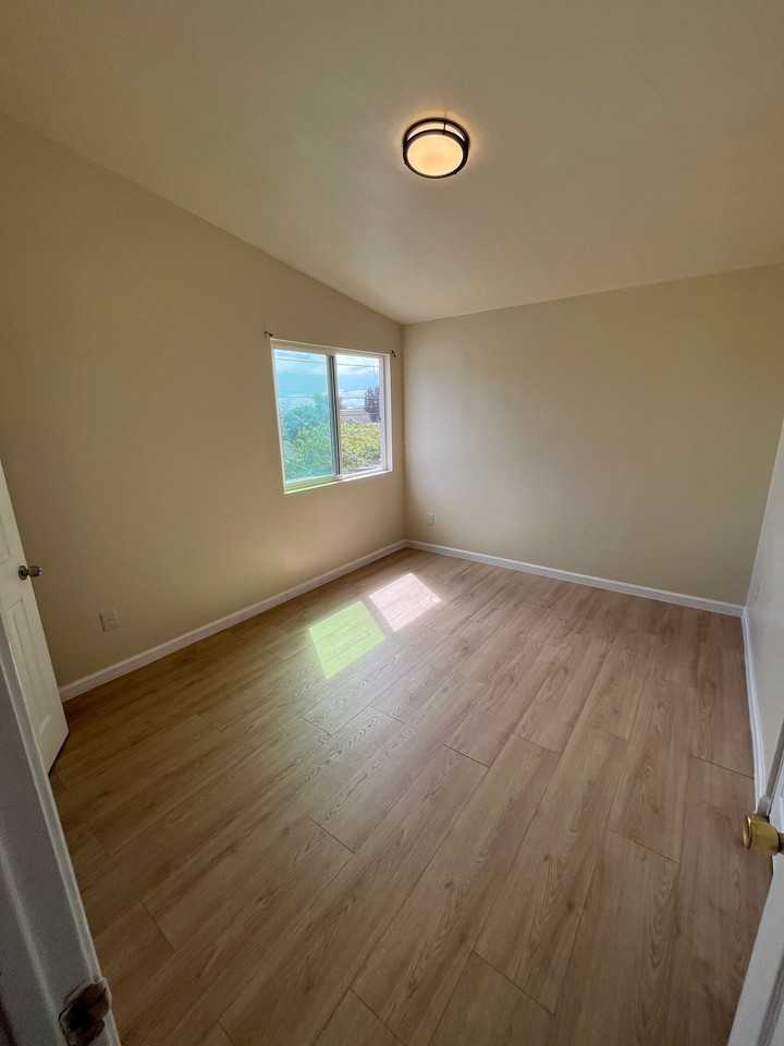 66 E Mcfarlane Dr - Photo 7 of 10