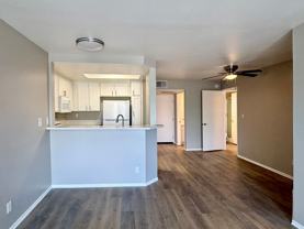 Laurel Canyon, 4500 - Photo 1 of 1