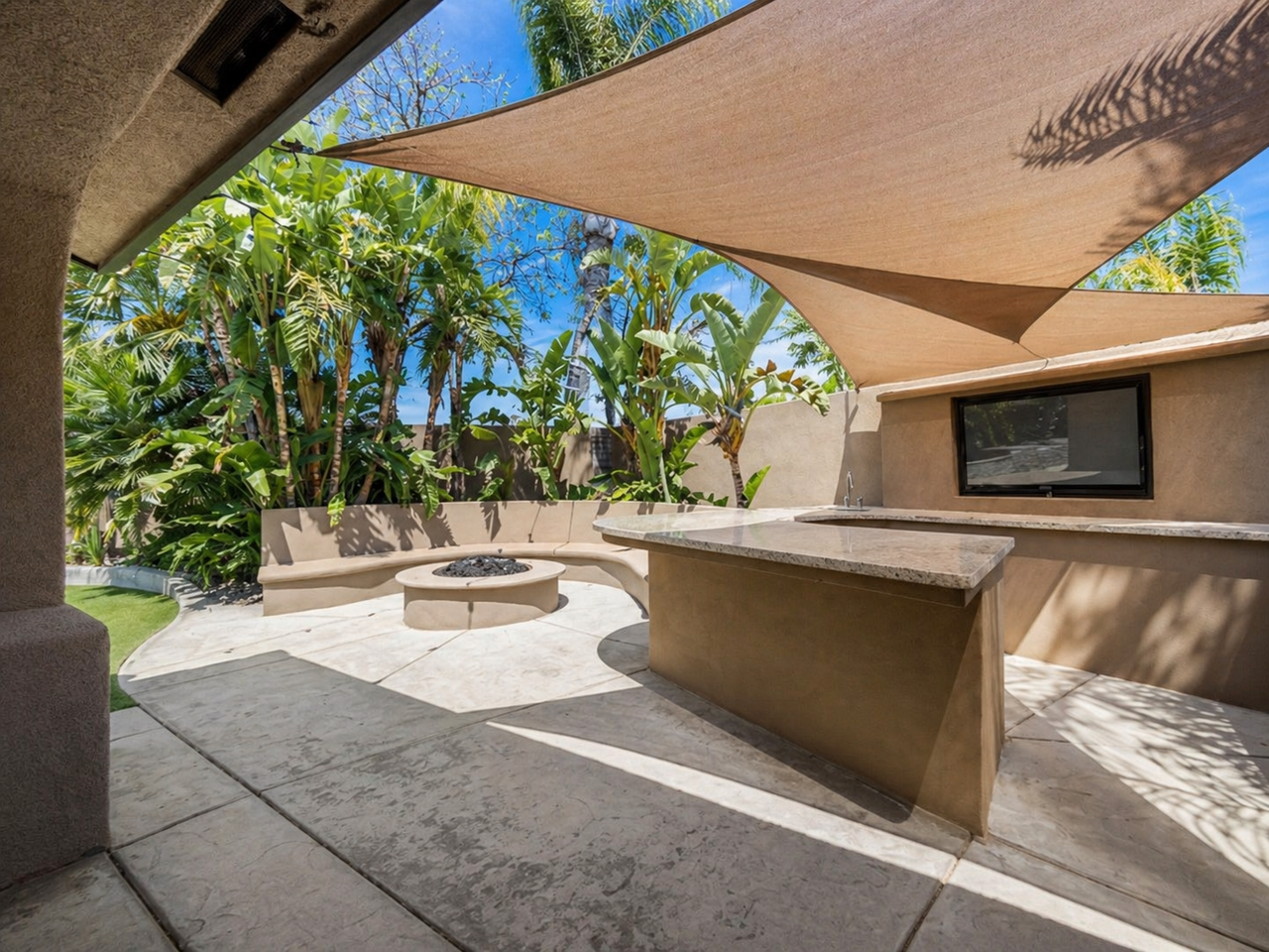 5818 Clear Valley Ct - Photo 3 of 3