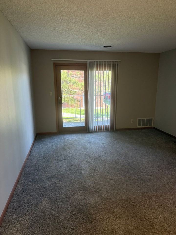 Gate Park Apartments - Photo 4 of 20