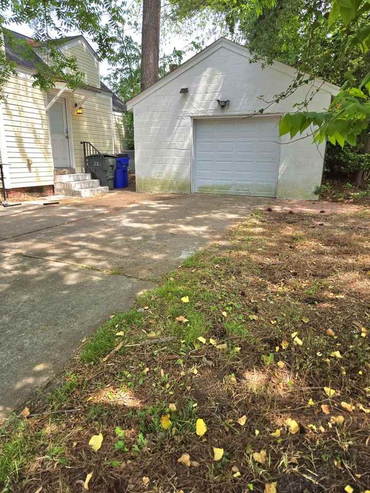 2201 Pershing Ave - Photo 4 of 42